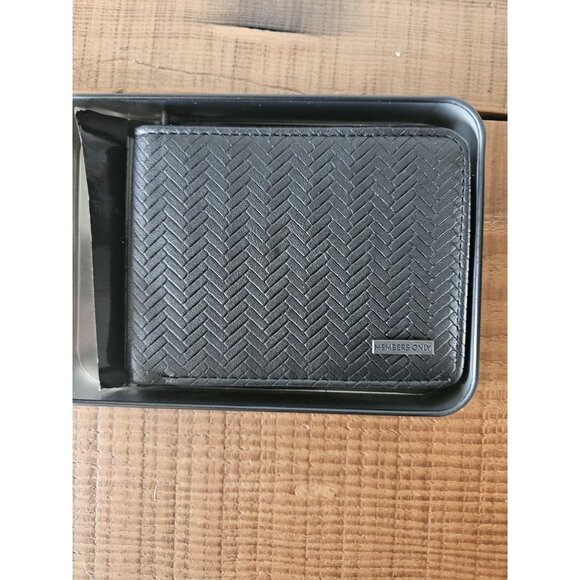 Members Only Mens Black Bifold Wallet New In Box - Picture 3 of 7